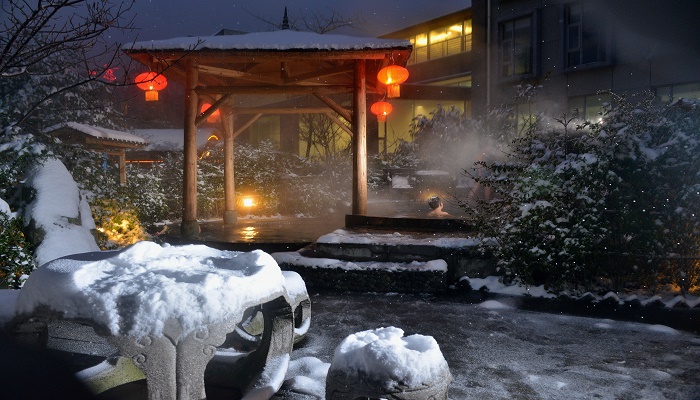 Hot-Springs Hot-Springs